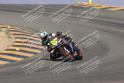 media/Oct-08-2023-CVMA (Sun) [[dbfe88ae3c]]/Race 3 Amateur Supersport Middleweight/